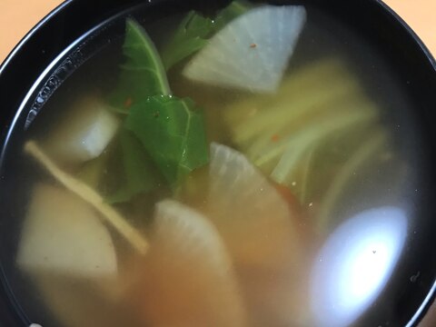 大根と白菜の豆板醤スープ